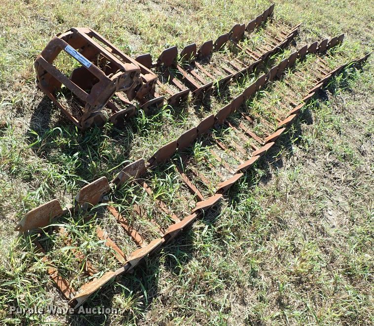 image for item GA9831 Grouser skid steer tracks