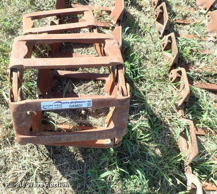 image for item GA9831 Grouser skid steer tracks