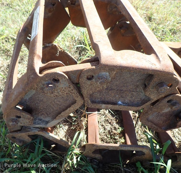 image for item GA9831 Grouser skid steer tracks