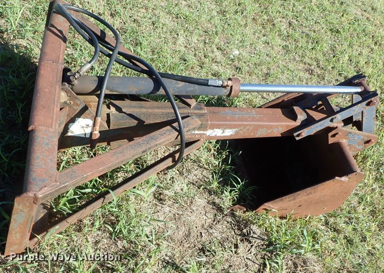 image for item GA9832 Skid steer excavator