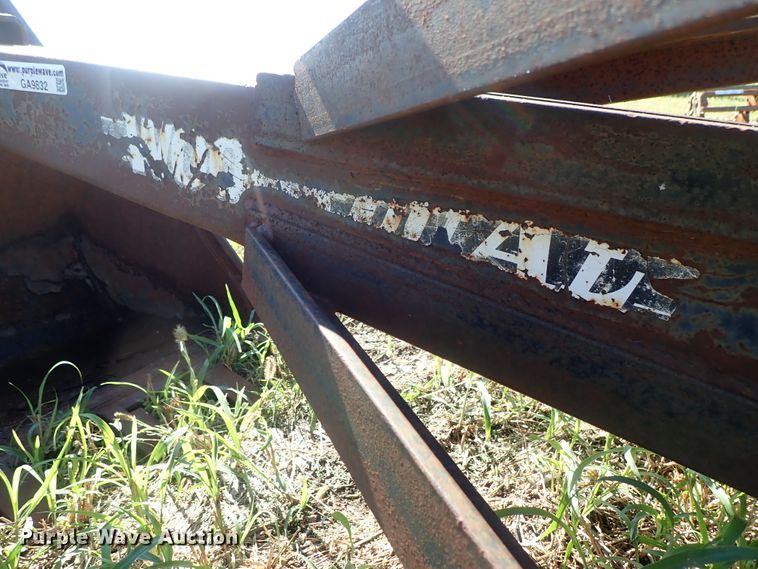 image for item GA9832 Skid steer excavator