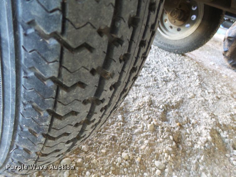 image for item GC9032 Sullair 185CA air compressor