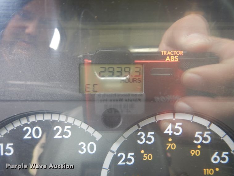 image for item GC9569 2007 Sterling L8500 crane truck