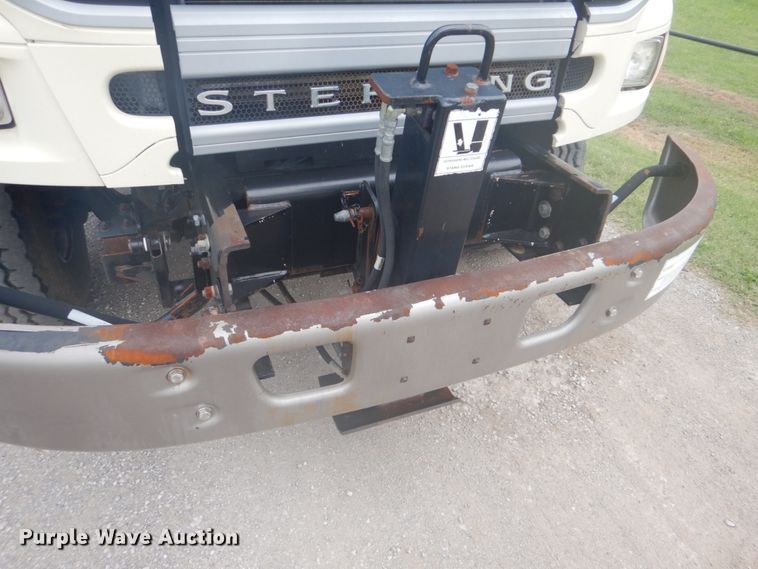 image for item GC9569 2007 Sterling L8500 crane truck