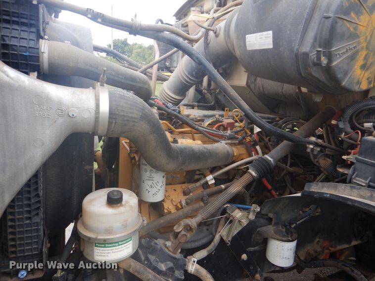 image for item GC9569 2007 Sterling L8500 crane truck