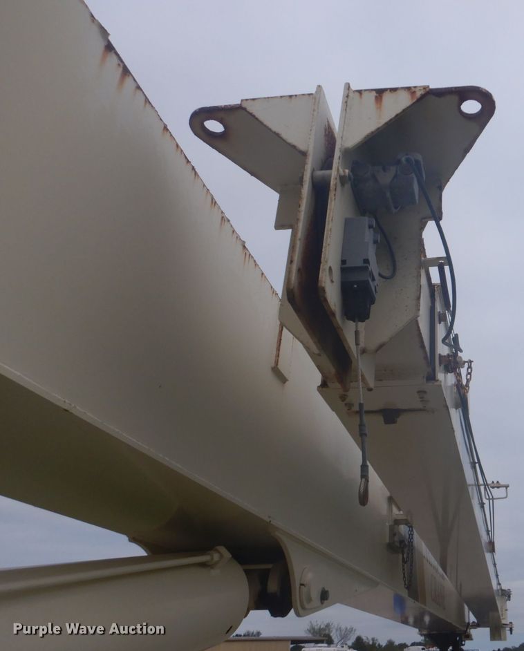 image for item GC9569 2007 Sterling L8500 crane truck