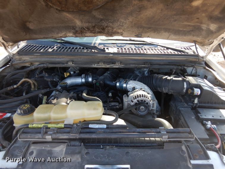 image for item GI9329 2000 Ford F550 Super Duty bucket truck