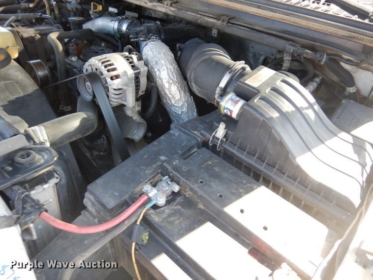 image for item GI9329 2000 Ford F550 Super Duty bucket truck