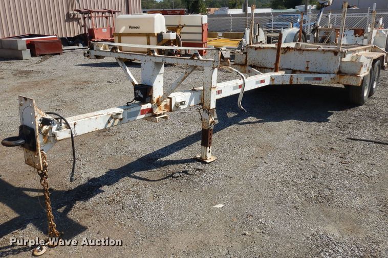 image for item GI9330 1993 Eagle Body pole trailer