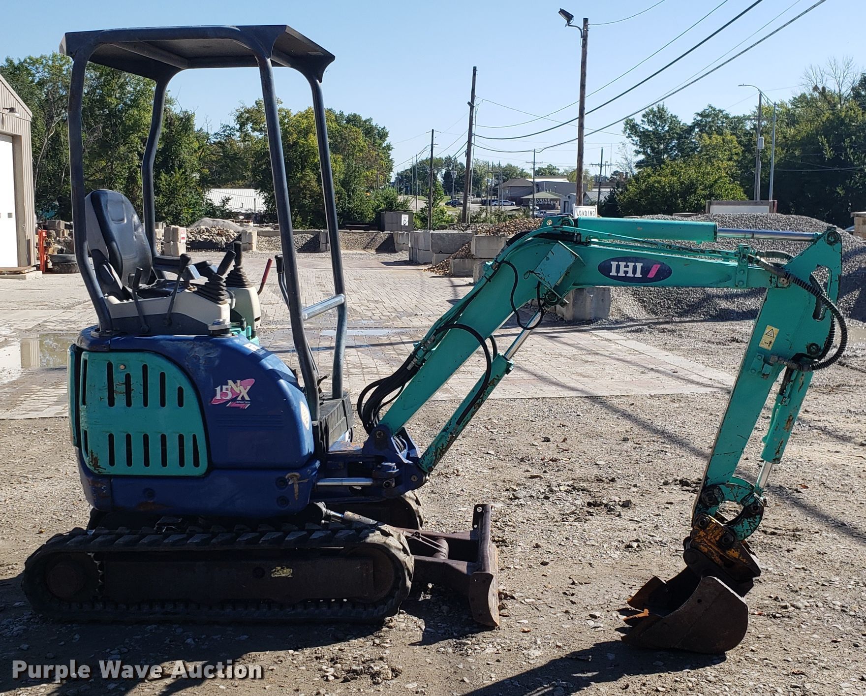 IHI 15NX mini excavator in MO Item DG7563 sold Purple Wave