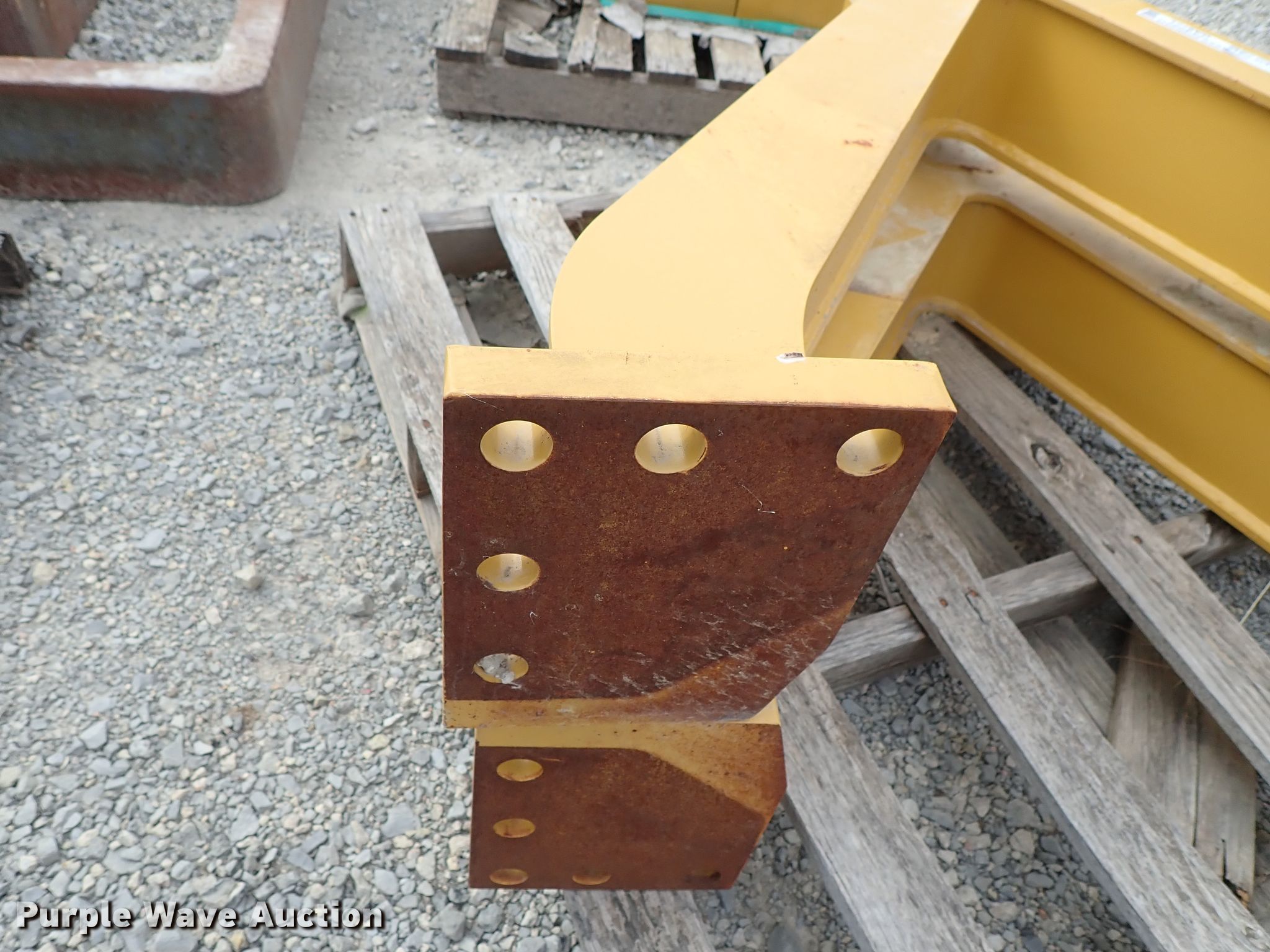 (2) Caterpillar dozer draw bars in Wichita, KS | Item GA9771 sold ...