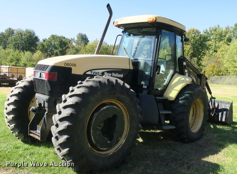 image for item DB10166 2005 New Holland TV145 bi-directional 4WD tractor