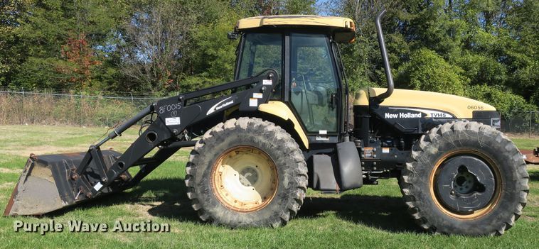 image for item DB10166 2005 New Holland TV145 bi-directional 4WD tractor