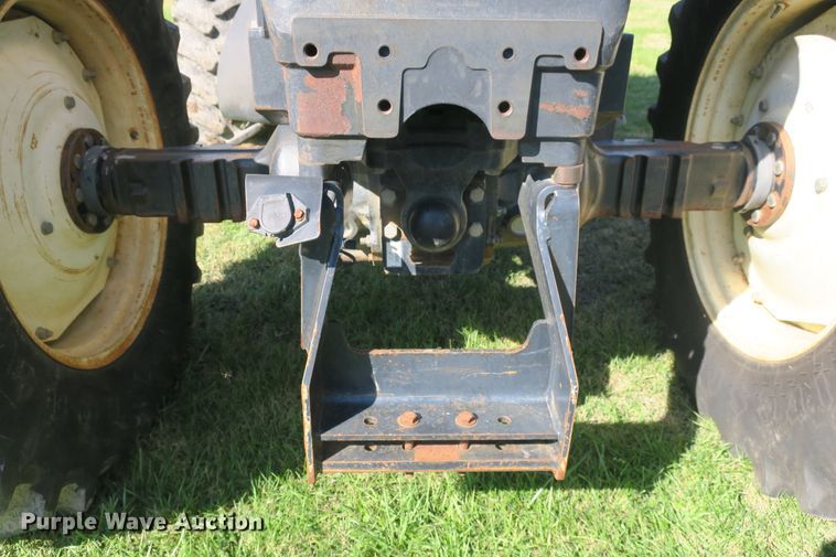 image for item DB10166 2005 New Holland TV145 bi-directional 4WD tractor