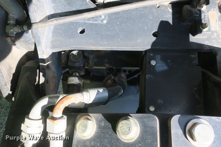 image for item DB10166 2005 New Holland TV145 bi-directional 4WD tractor