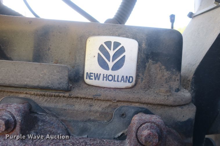 image for item DB10166 2005 New Holland TV145 bi-directional 4WD tractor