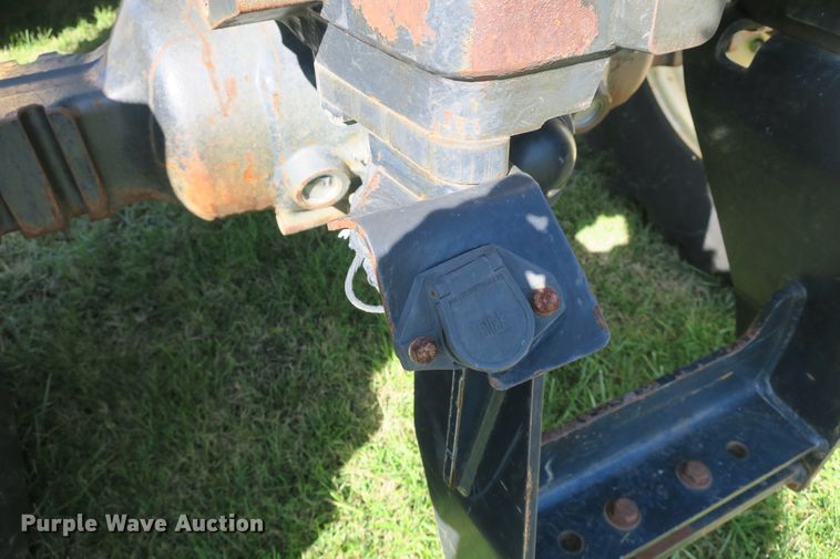 image for item DB10166 2005 New Holland TV145 bi-directional 4WD tractor