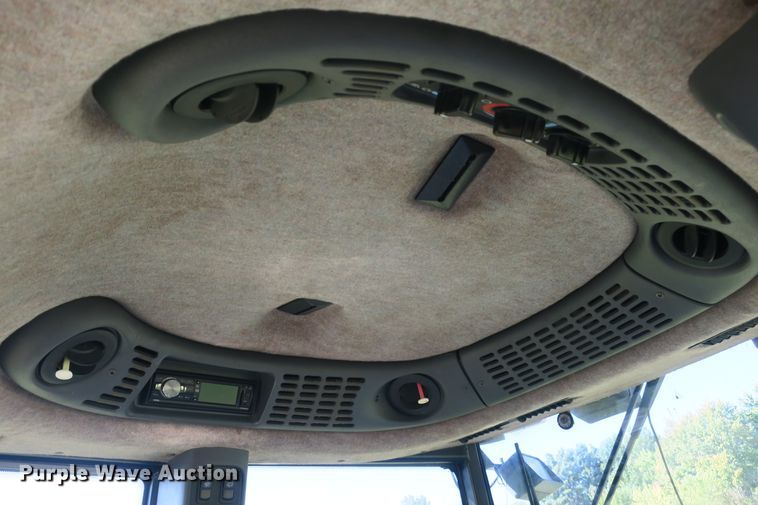 image for item DB10166 2005 New Holland TV145 bi-directional 4WD tractor