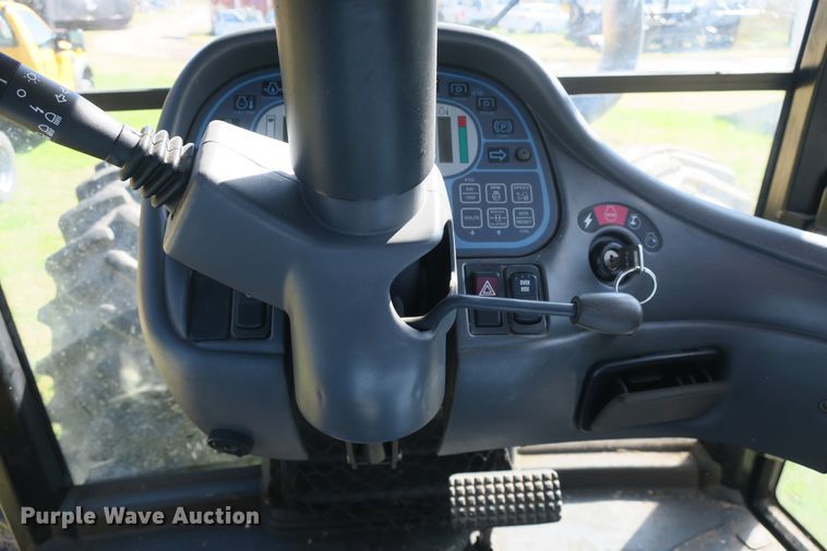 image for item DB10166 2005 New Holland TV145 bi-directional 4WD tractor