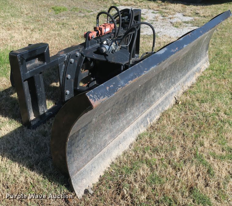 image for item DB10166 2005 New Holland TV145 bi-directional 4WD tractor