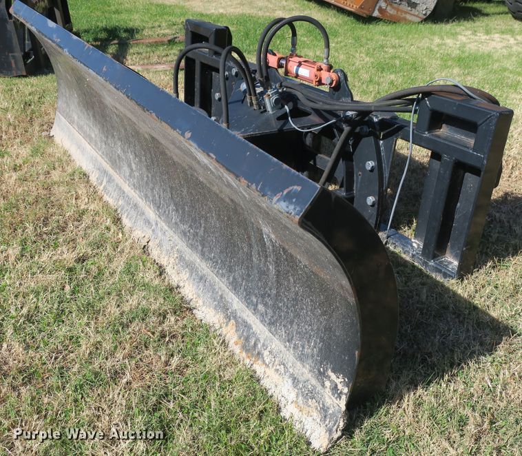 image for item DB10166 2005 New Holland TV145 bi-directional 4WD tractor