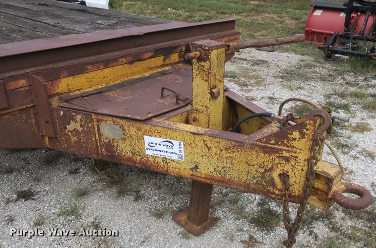 image for item DB10183 1989 Belshe T9 equipment trailer