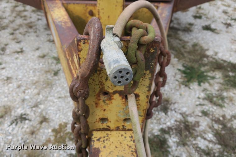 image for item DB10183 1989 Belshe T9 equipment trailer