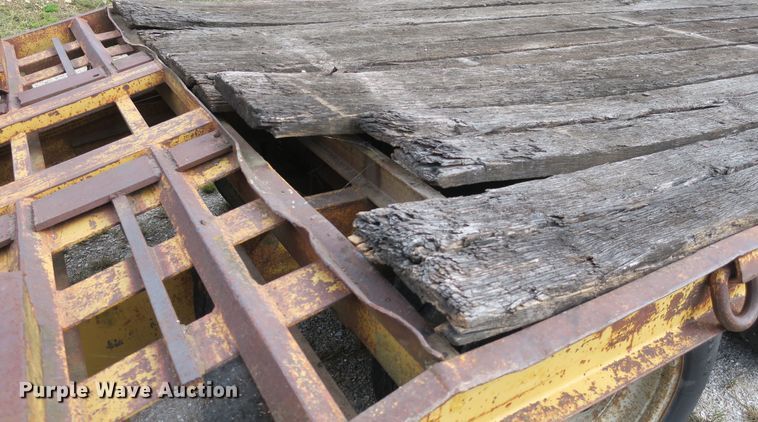 image for item DB10183 1989 Belshe T9 equipment trailer