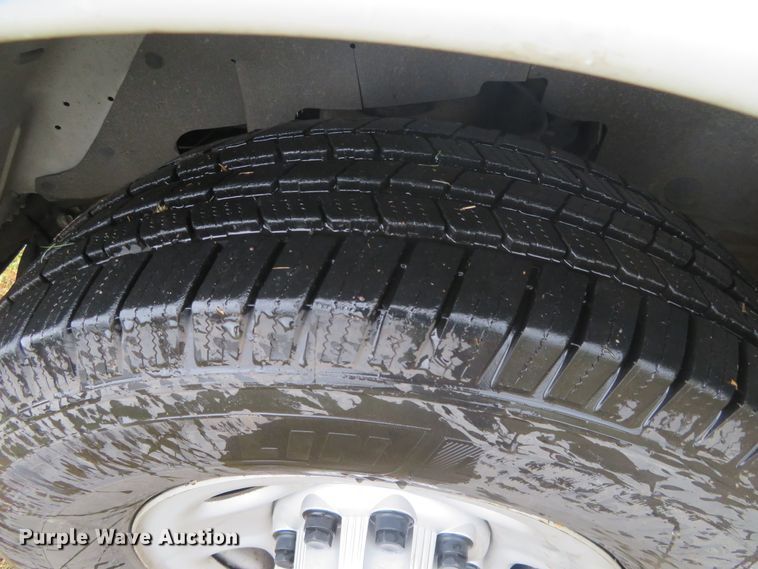 image for item DC1417 2015 Chevrolet Express 3500 van