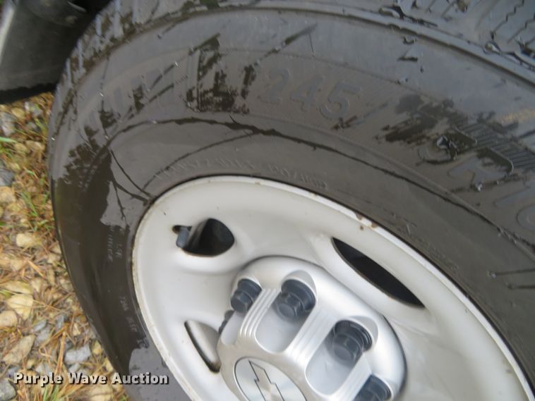 image for item DC1417 2015 Chevrolet Express 3500 van