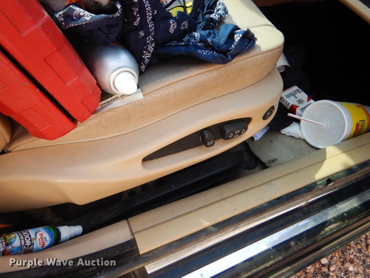 image for item DD4462 2002 BMW 330i