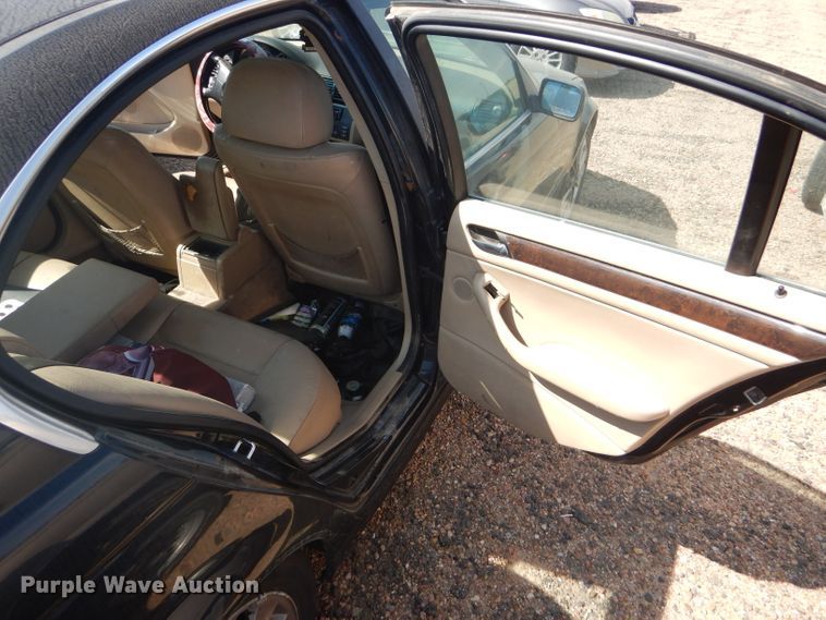 image for item DD4462 2002 BMW 330i