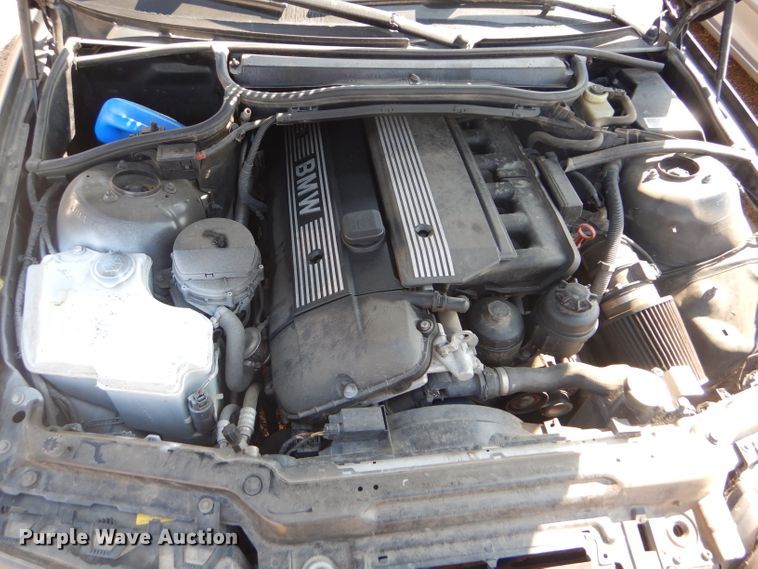 image for item DD4462 2002 BMW 330i