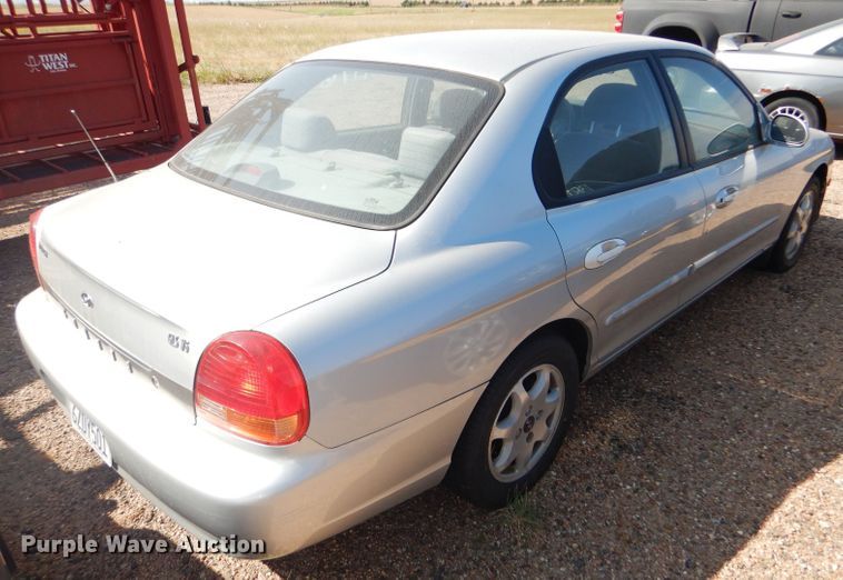 image for item DD4463 2001 Hyundai Sonata