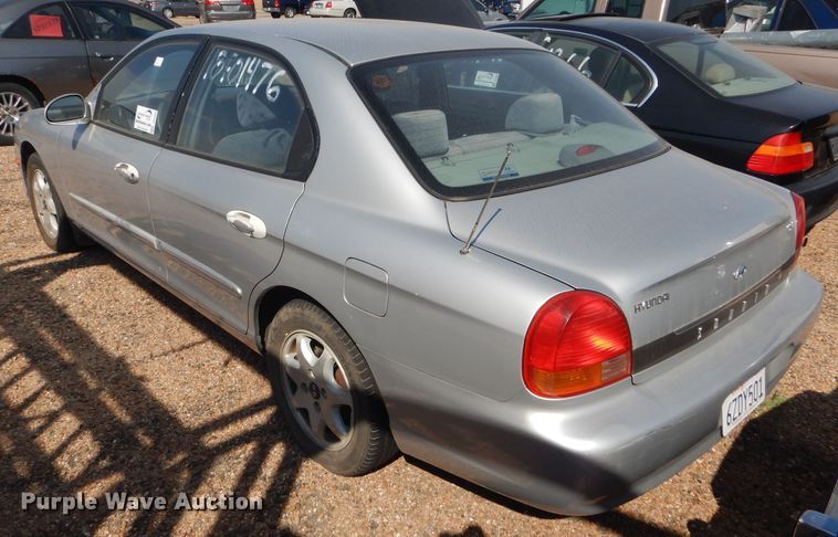 image for item DD4463 2001 Hyundai Sonata