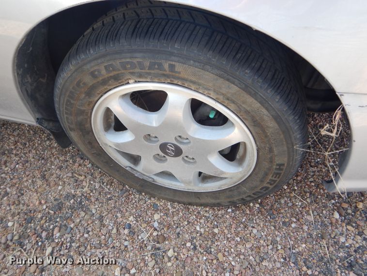 image for item DD4463 2001 Hyundai Sonata