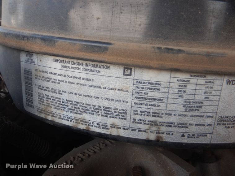 image for item DD4483 1988 GMC Suburban 2500 SUV