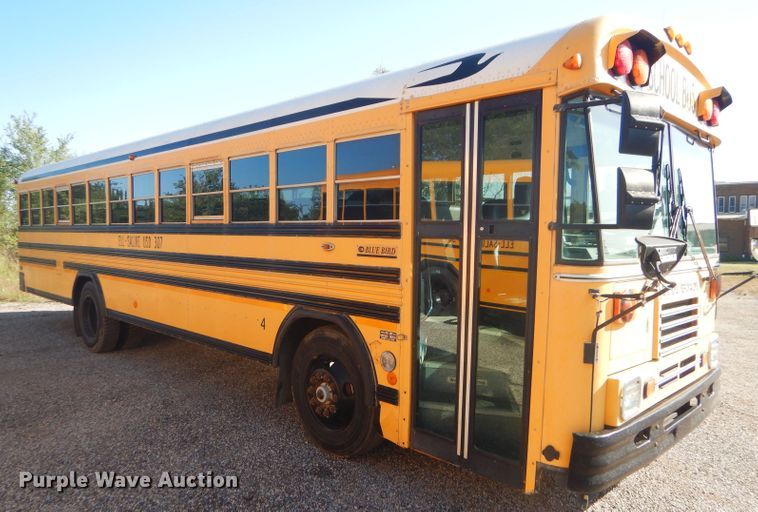 image for item DD4509 2000 Blue Bird TC2000 school bus