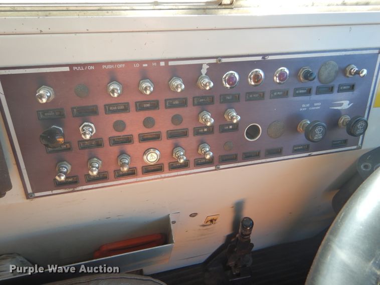 image for item DD4509 2000 Blue Bird TC2000 school bus