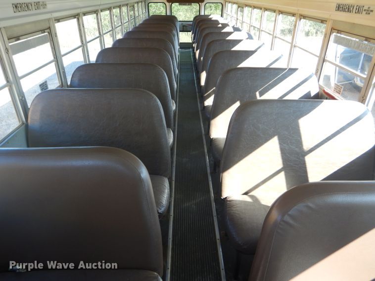image for item DD4509 2000 Blue Bird TC2000 school bus