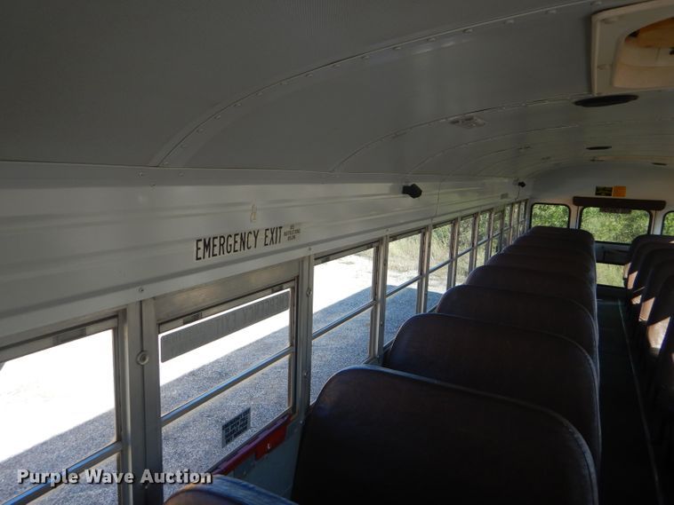 image for item DD4509 2000 Blue Bird TC2000 school bus