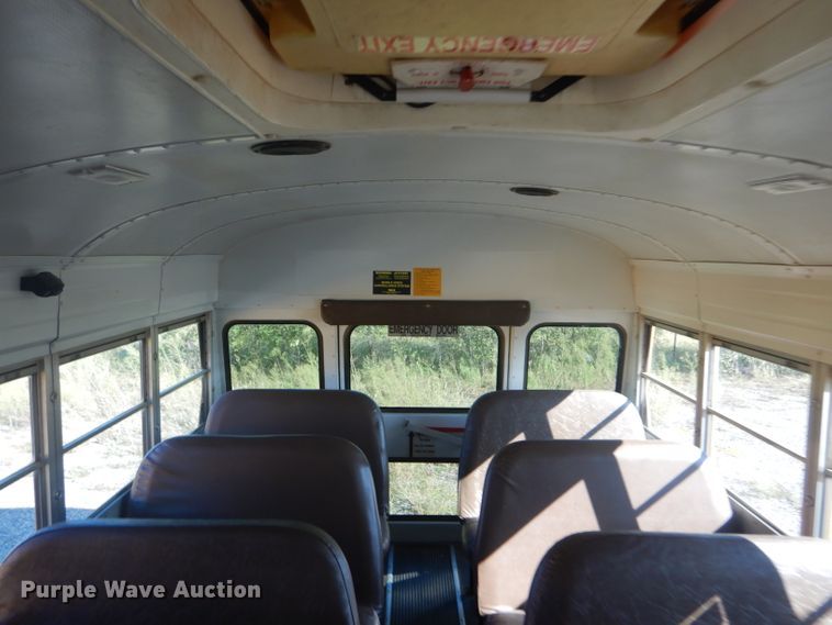 image for item DD4509 2000 Blue Bird TC2000 school bus