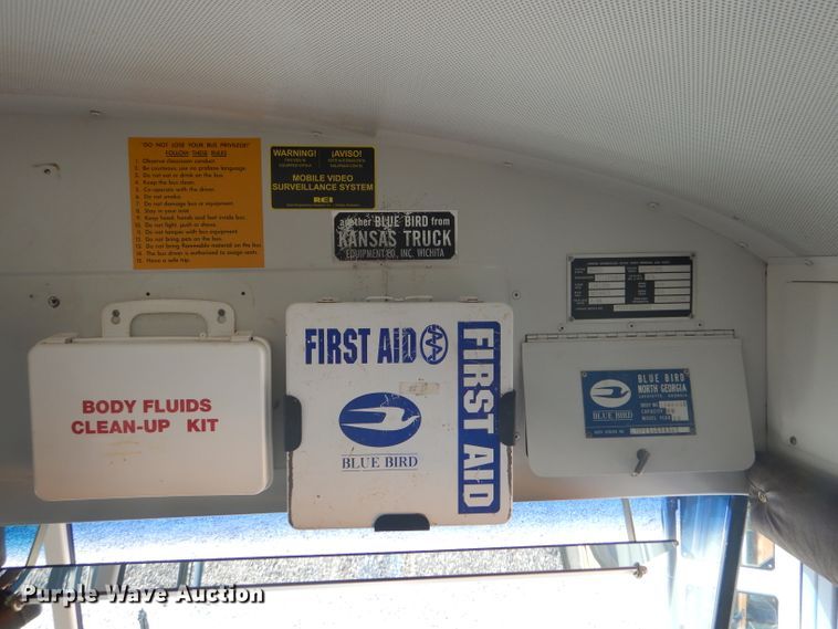 image for item DD4509 2000 Blue Bird TC2000 school bus