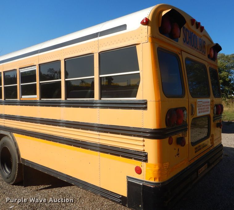 image for item DD4509 2000 Blue Bird TC2000 school bus