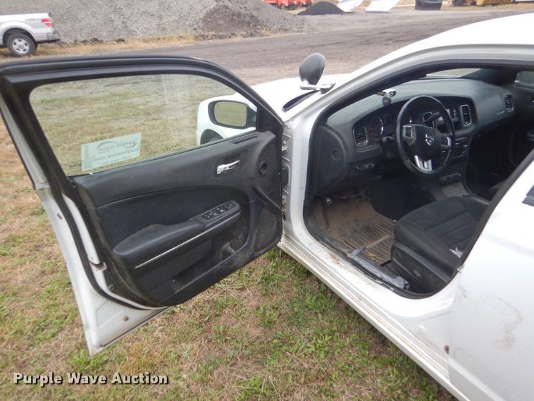 image for item DD4518 2013 Dodge Charger Police