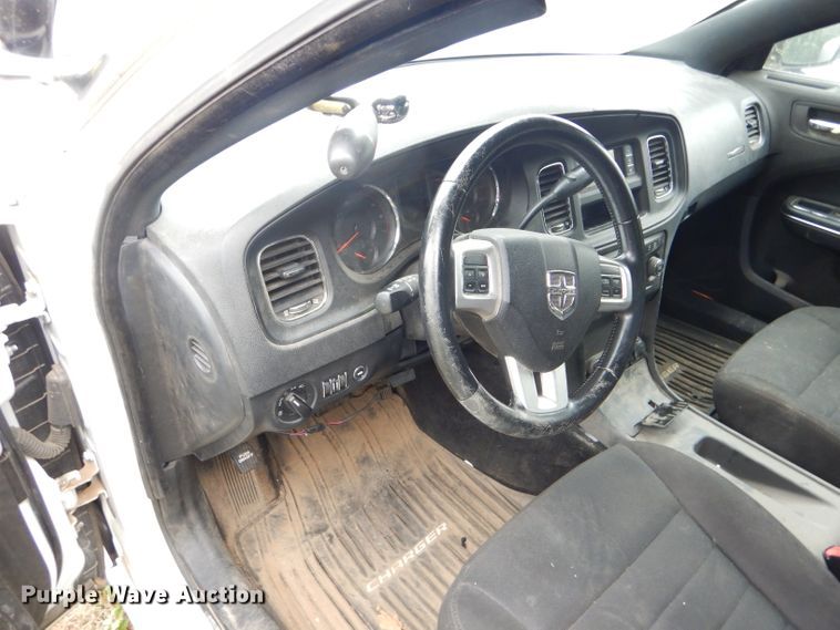 image for item DD4518 2013 Dodge Charger Police