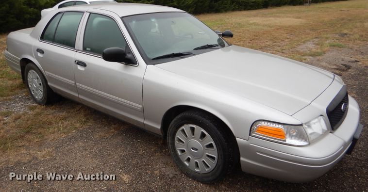 image for item DD4519 2011 Ford Crown Victoria Police Interceptor