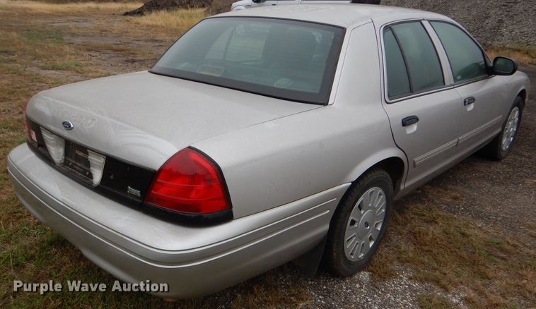 image for item DD4519 2011 Ford Crown Victoria Police Interceptor