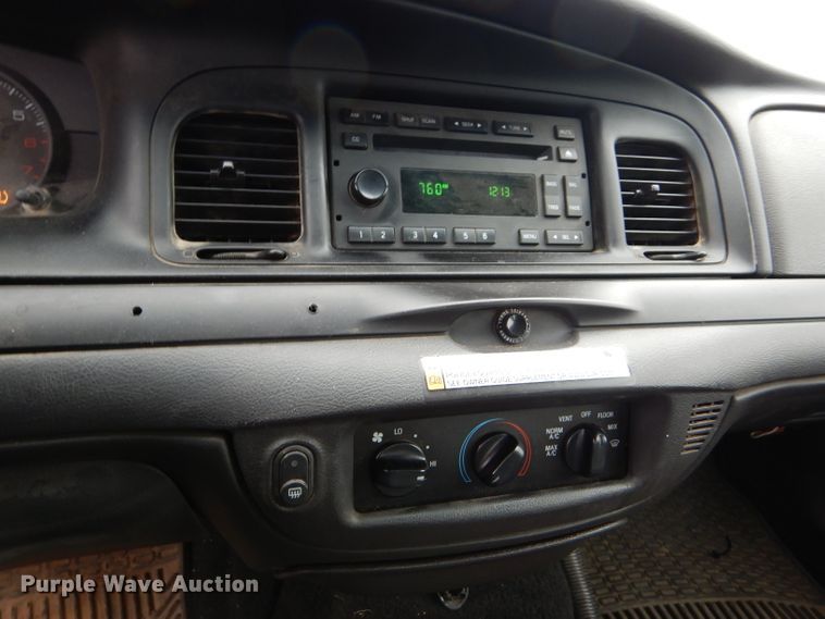 image for item DD4519 2011 Ford Crown Victoria Police Interceptor