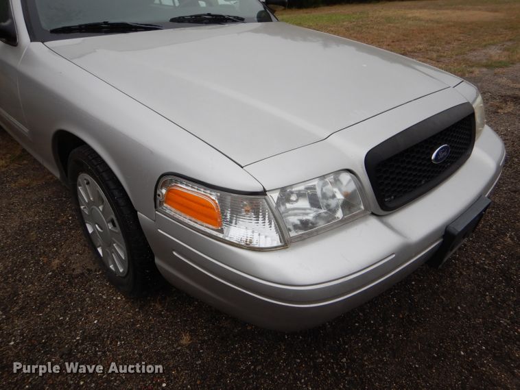 image for item DD4519 2011 Ford Crown Victoria Police Interceptor